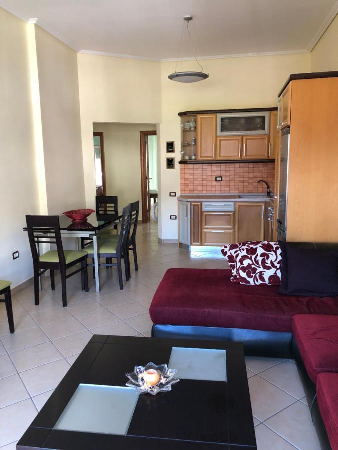Lungomare apartment Vlorë Exterior foto