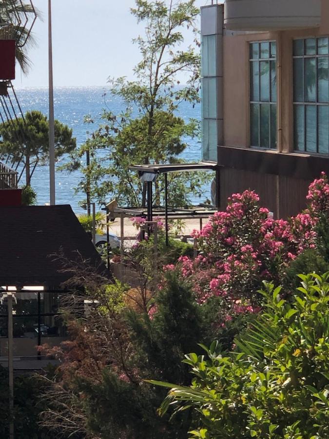 Lungomare apartment Vlorë Exterior foto